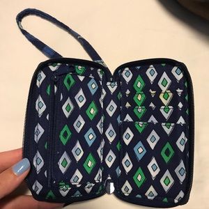 Vera Bradley phone wallet